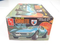 Vintage Original 1972 AMT Y732 “The All New Corvette” 1/25 Scale Customizing Kit
