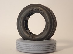 1 /25 Scale Big Rig Semi Truck 22.5″ Bridgestone R283 Steer Tires