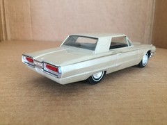 VINTAGE AMT 1965 FORD T-BIRD THUNDERBIRD DEALER PROMO PHILCO TRANSISTER RADIO