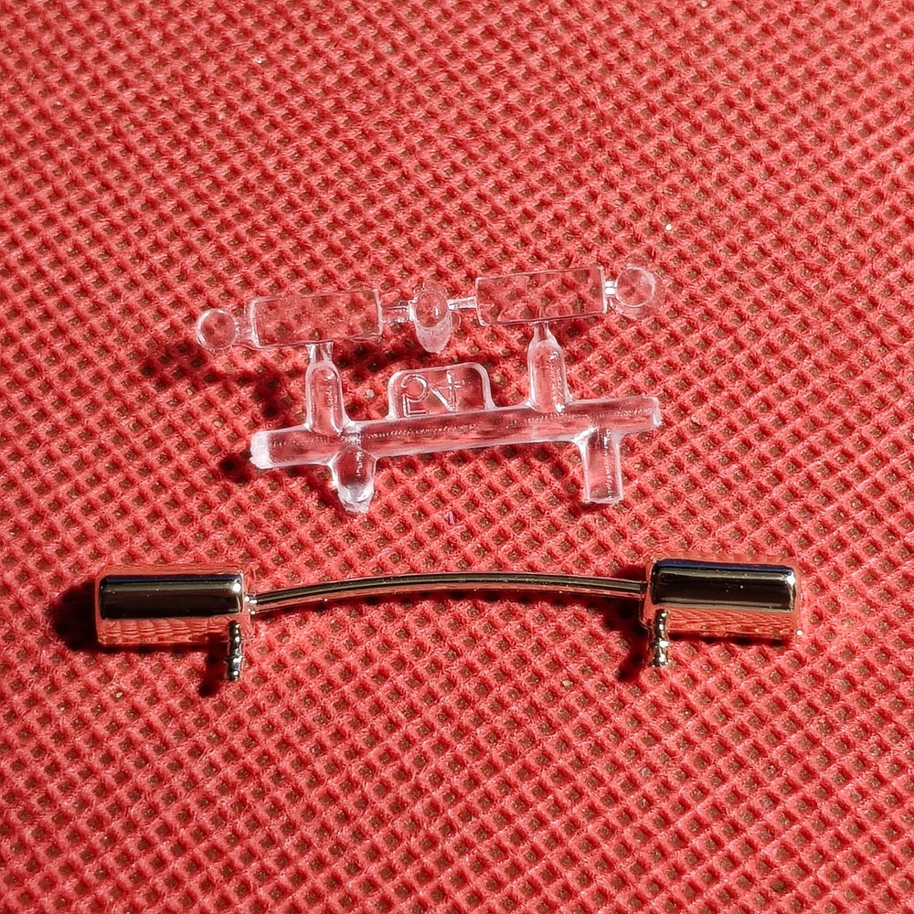 Headlights Pie Wagon 1:24 Scale Model Car Part Atlantis