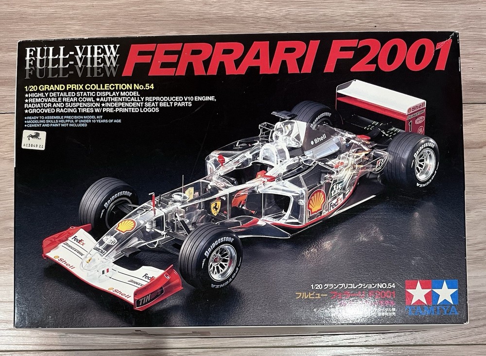 Tamiya 20054 1/20 Full-View Ferrari F2001 F1 Championship Winner Schumacher New