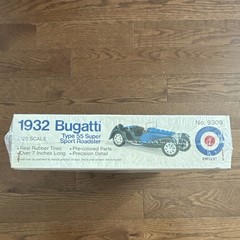Entex 1932 Bugatti Type 55 Super Sport Roadster 1:20 Unassembled Model Kit 9309