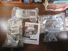 AMT 1960 Chevy Corvette 1/25
