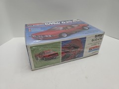 VTG 1981 Monogram BMW 635 CSI 1:24 Plastic Model Car Kit 2275 *Open Box*