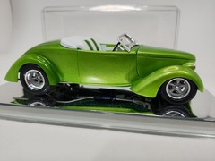 Vintage AMT ? 36 Ford Customized 1/25 Scale Built Model Kit Street Rod W Dispay