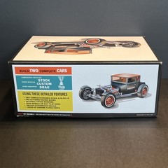 New AMT 1925 Ford Model T Chopped T Retro Deluxe 1:25 AMT1167/12 Inside Unopened