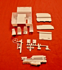 AMT Kenworth Aerodyne Cabover Interior 1/25