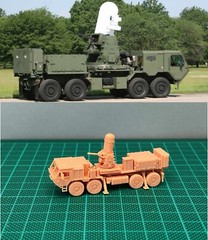 1/144 USA C-RAM Anti-aircraft Gun on HEMTT Resin Kit