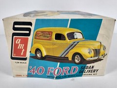 Gene Winfield ’40 Ford Sedan Delivery AMT 1:25 Model Kit T292 Parts Lot
