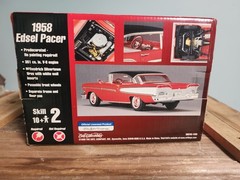 AMT 1958 Edsel Pacer Custom Shop Scale 1/25 Predecorated Plastic Model Kit