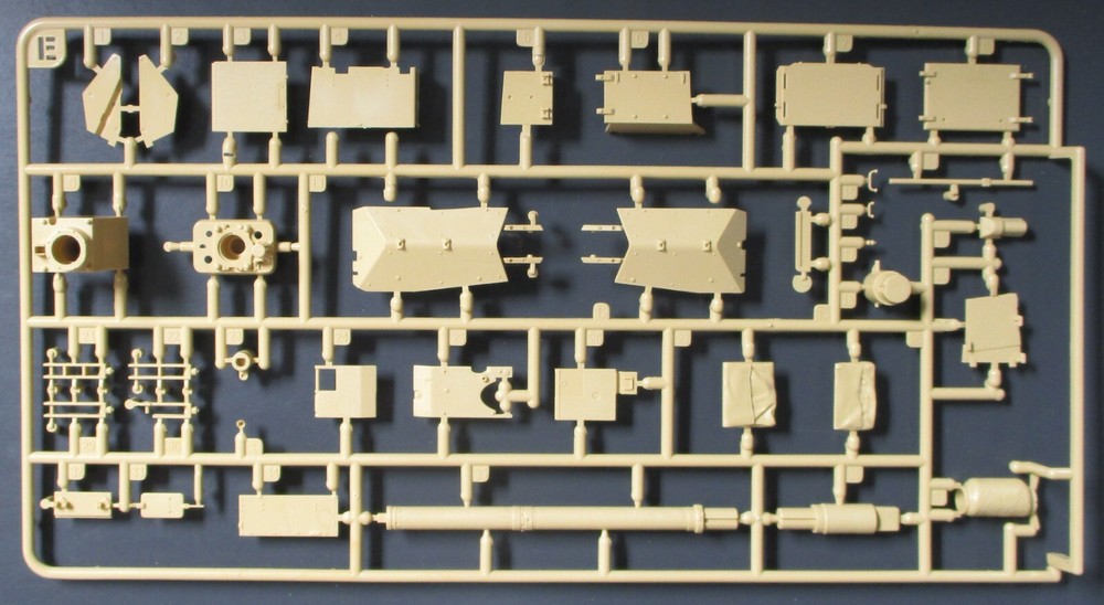 Rye Field 1/35 Scale Leopard 2A6 – Parts Tree E from Kit No. 5065