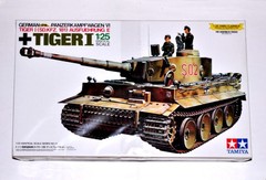 Tamiya German Army Heavy Tank Tiger I, Plastic Display Model 1/25 Scale [30611]