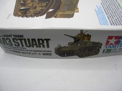 Tamiya 1/35 U.S. Light Tank M3 Stuart Late Production Plastic Model Kit 35360