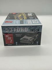 AMT ’53 Ford Pickup Truck 3in1 Retro Deluxe Trophy Series Kit AMT882