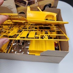 Vintage Chevy Luv Machine Custom Step Side Pick Up Model Revell Vintage 1977