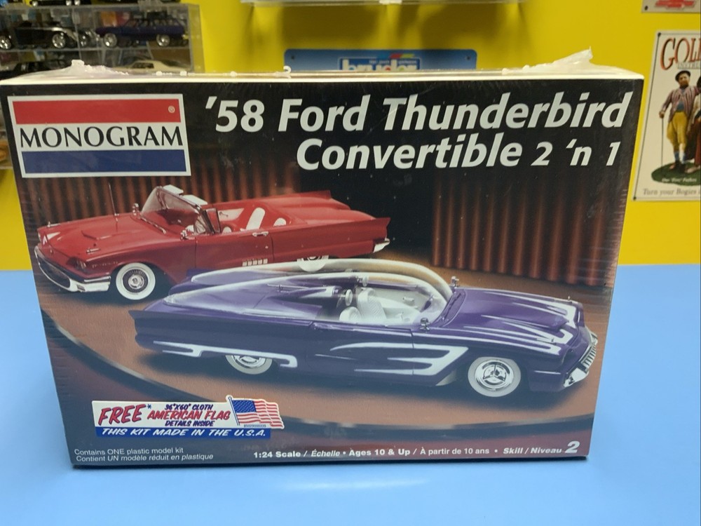 Monogram ‘58 Ford Thunderbird Convertible 2 n’ 1 #85-2385 Released in 2002 NEW
