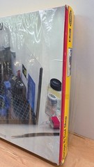Testors Garage and Tool Shop 1/24 Scale Model kit Vintage 1988