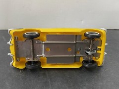 C16 PMC 1958 CHEVROLET CORVETTE CONV. PROMO FRICTION Yellow Vintage 1/25