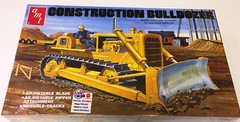 AMT 1/25 Construction Bulldozer
