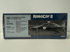 ROBO 1 RoboCop Police Car 1/25 scale unassembled plastic model kit by AMT