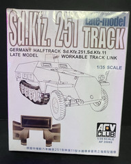 Tamiya 1/35 German Hanomag Sd.Kfz.251 Bundle + AFV Club Tracks Afrika Korps NOS