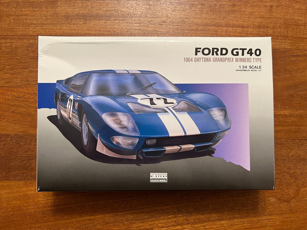 ARII FORD GT40 No.2 1/24 Car Model Kit, Rare, Japan, Racing LeMans Daytona 1964