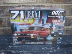 Revell 1971 Ford Mustang Mach 1 007 James Bond 1/25 Scale Model Kit 14555 SEALED