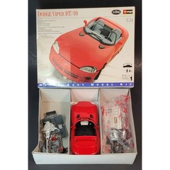 Vintage 1996 TESTORS Dodge Viper RT/10 Metal Body Model Kit 1:24
