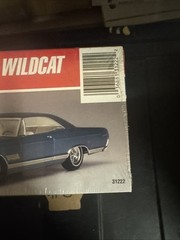 AMT Ertl 31222 1/25 Scale Buyer’s Choice 1966 Buick Wildcat Plastic Model Kit