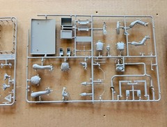 ITALERI Truck Shop Accessories Model Kit No. 764 1:24 Scale Almost Complete