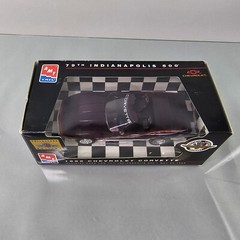 AMT ERTL 1995 Chevrolet Corvette Indy 500 Pace Car Promo 1:25 Model Maroon NIB