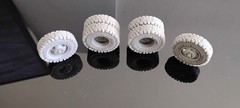 Resin 1/24 Scale: 15-inch “4-hole Truck” Dually Wheels W/ Thornbird Mud Tires