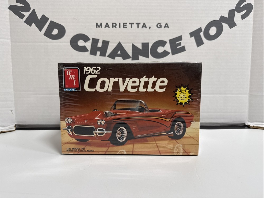 AMT ERTL 1962 Corvette 3 in 1 #6521 1:25 Model Kit 1986 – Sealed