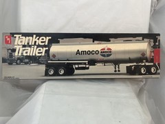 Amt/Ertl VINTAGE AMOCO Tanker Trailer 1/25 Model Kit (Sealed Part Bags) NIOB