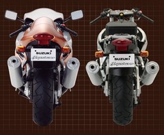 [MODEL] Weekly Suzuki Hayabusa GSX1300R vol.2 DeAGOSTINI 1:4 diecast GSX Japan