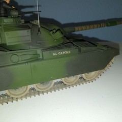 British Chieftain Mk5 Main Battle Tank scale model