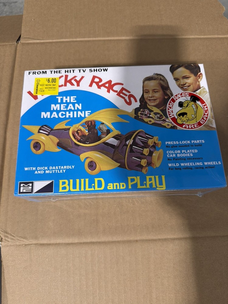 SEALED in PLASTIC 2021 WACKY RACES THE MEAN MACHINE Kit #MPC935/12
