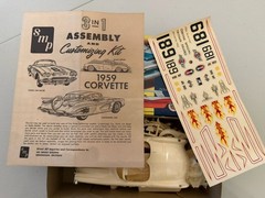 67 year old VINTAGE – AMT / SMP 1959 Corvette convertible 3in1 Customizing kit