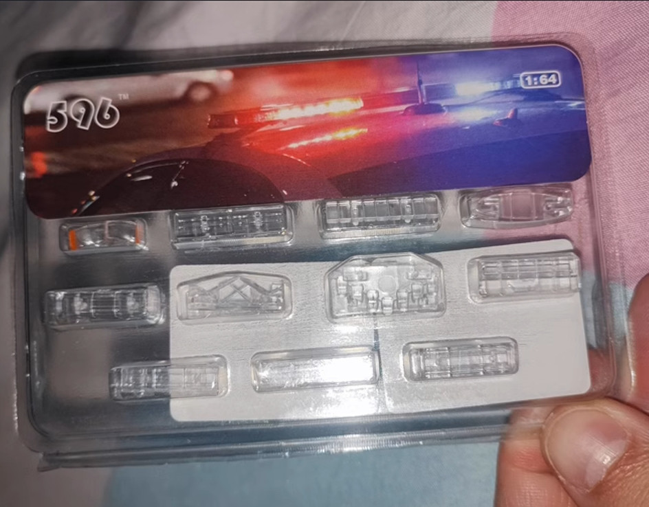 1/64 model police car working light transparent ceiling light Modifying vehicle