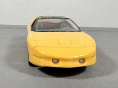 1/24 Scale 1993 Pontiac TRANS AM T-top 1/25 PROMO Model Car YELLOW Firebird AMT?