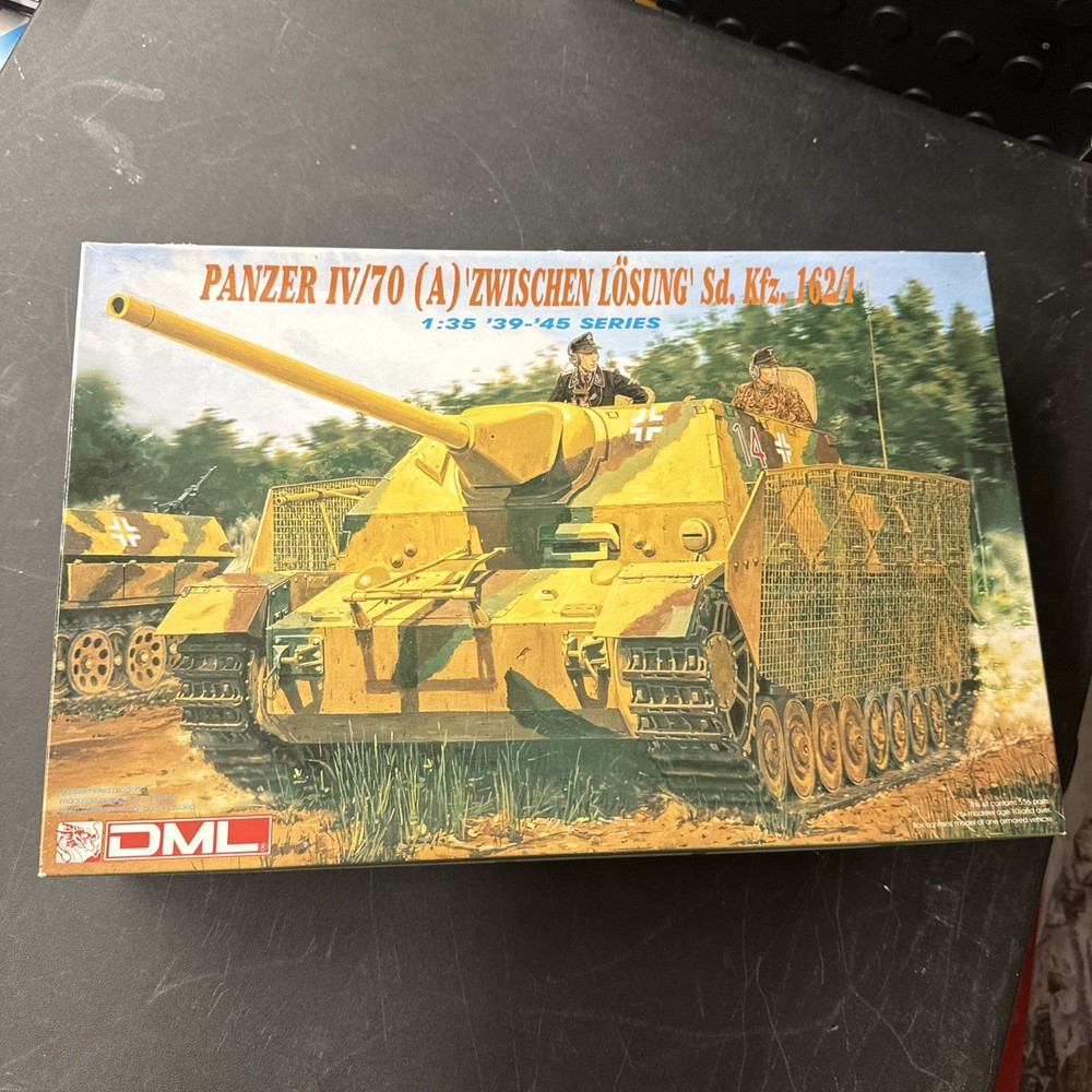DML 6015 Panzer IV/70 (A) ‘Zwischen Losung’ Sd. Kfx. 162/1 German Tank 1/35