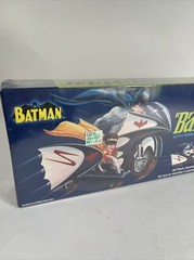 DC Comics Polar Lights Model Kit #6902 Batcycle w/Robin’s Go Kart Factory Sealed