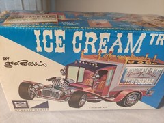 RARE ORIGINAL 1/25 MPC George Barris ICE CREAM TRUCK 269-200 FACTORY SEALED 60s