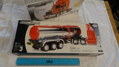 TESTORS:1/28 Big Rig Ultra Metal Series “PETERBILT 378, TANKER” Factory Sealed.