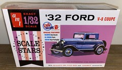 AMT Scale Stars 1932 ’32 Ford V-8 Coupe 1/32 Scale Model Kit AMT1181/12 SEALED