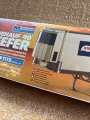 Monogram SnapTite 1/32 Bird’s Eye Fruehauf 40′ Reefer Semi Trailer Sealed Vtg