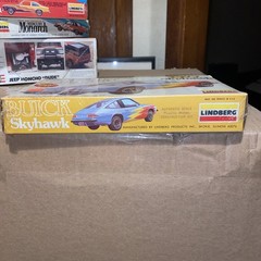 Vintage Lindberg 1/32 Snap Fit 1977 Buick Skyhawk Sealed Kit 376