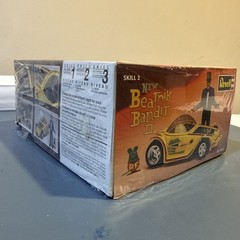 REVELL THE BEATNIK BANDIT II ED BIG DADDY ROTH 85-7618 Factory Sealed Parts