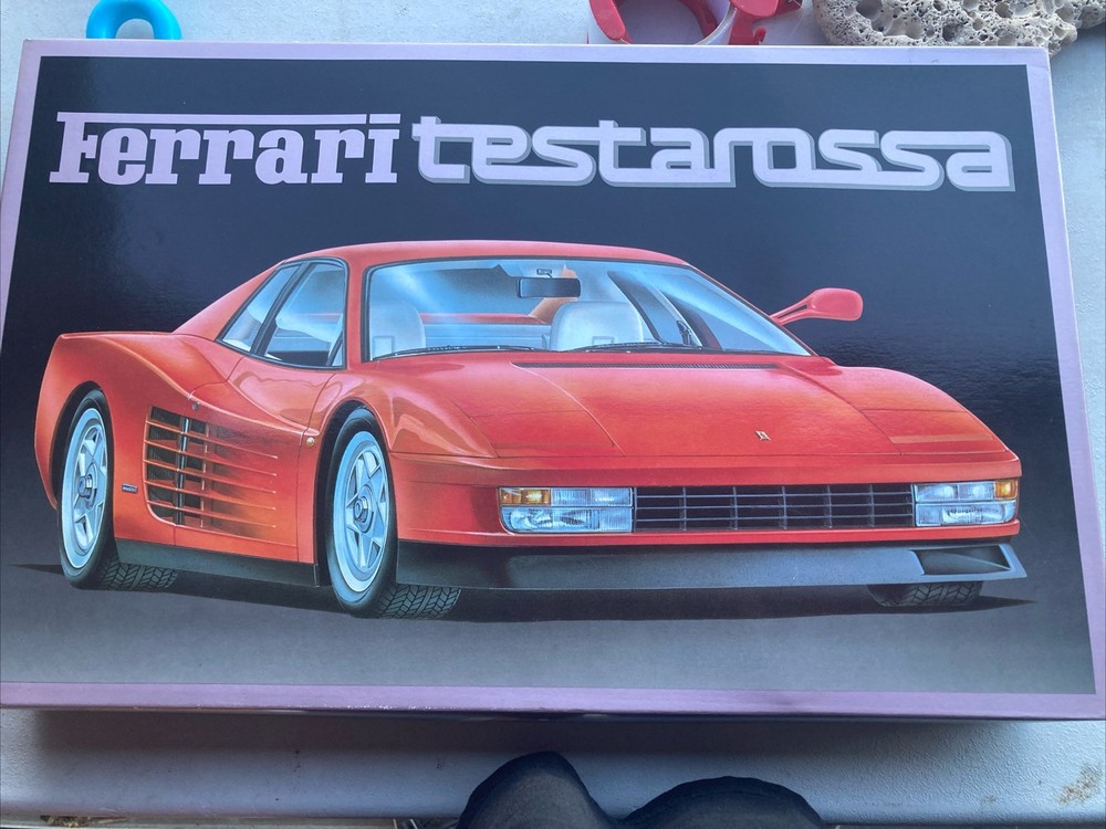 Fujimi Ferrari Testarossa 1/16 Scale RC-104-3800 – Sealed Parts