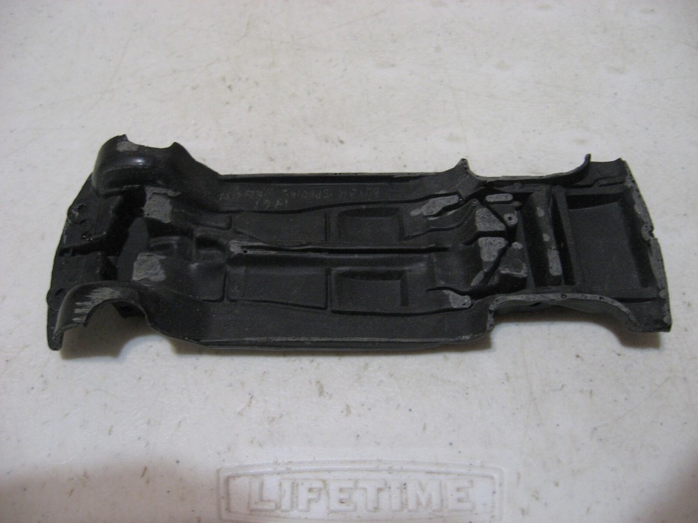 Plastic Model Kit Parts AMT 1961 Buick Special Wagon Chassis Black Plastic